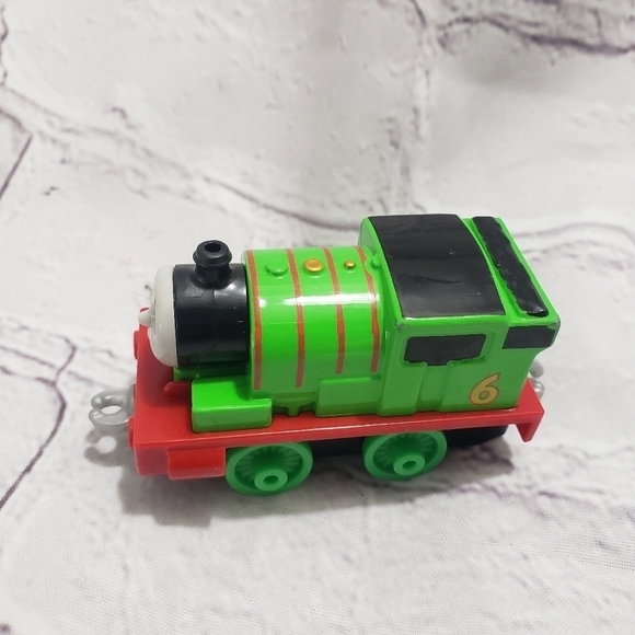 Thomas And Friends Push Along Percy Train Car Metal Year 2013 Mattel No. 6 Green - Picture 2 of 8